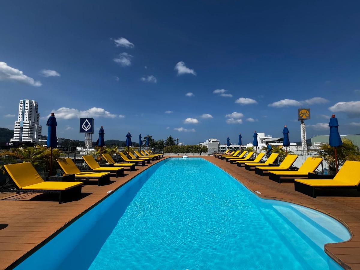 Days Inn By Wyndham Patong Beach Kültér fotó