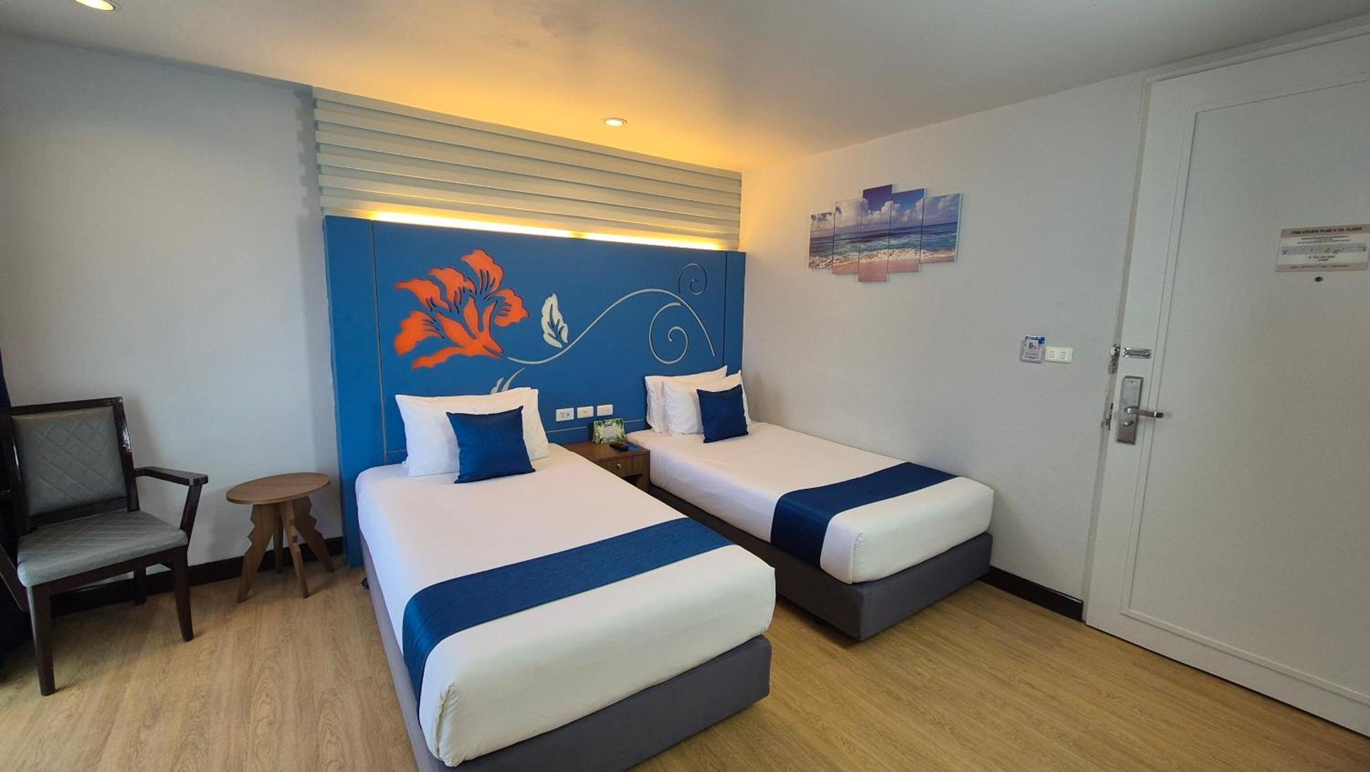 Days Inn By Wyndham Patong Beach Kültér fotó